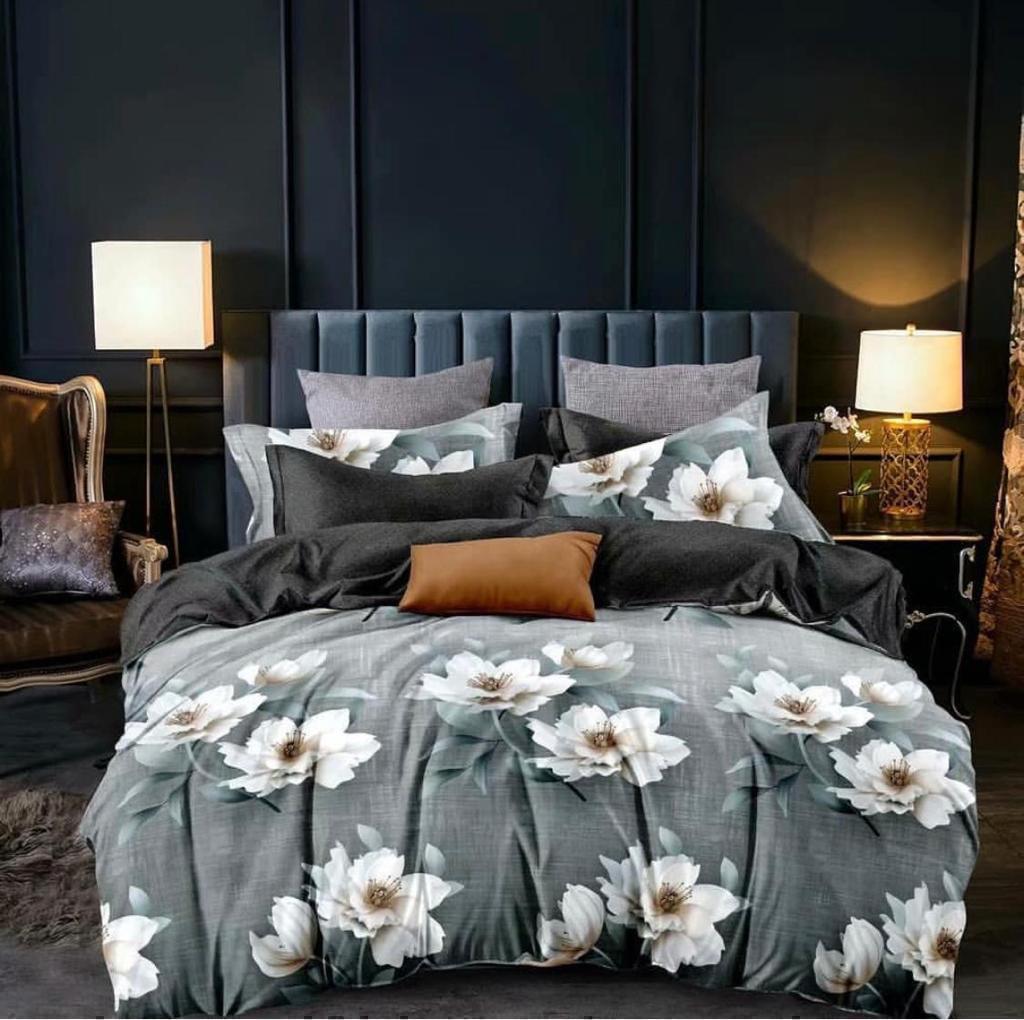 Home kraft Floral Printed Double bedsheet with 2 Pillow Covers Multicolor