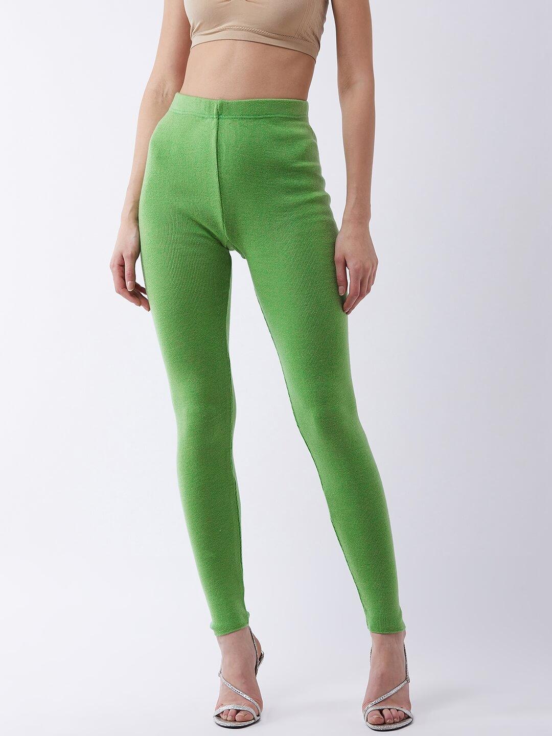 Women Green solid slim fit woolen leggings