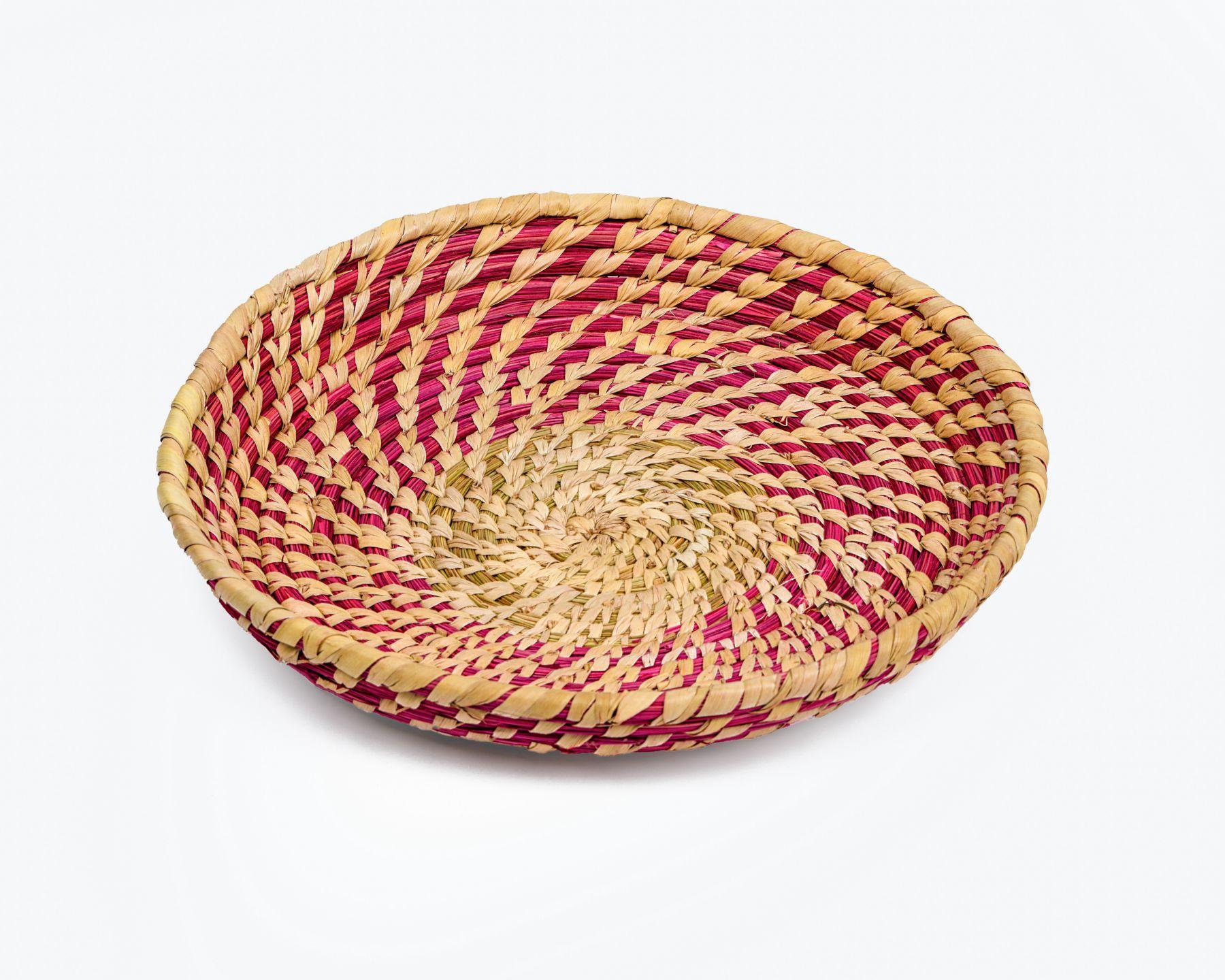 Handmade Braided SABAII GRASS PLATE/ TRAY