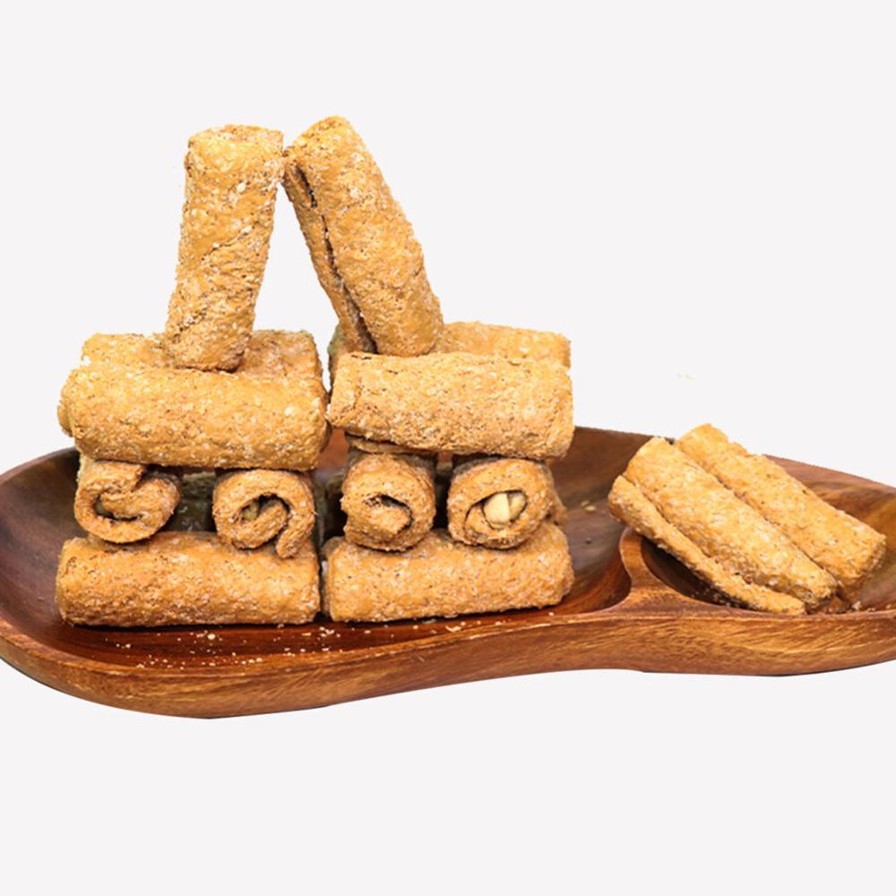 Nathu mal Gudoo mal Gur Kaju Roll Gachak