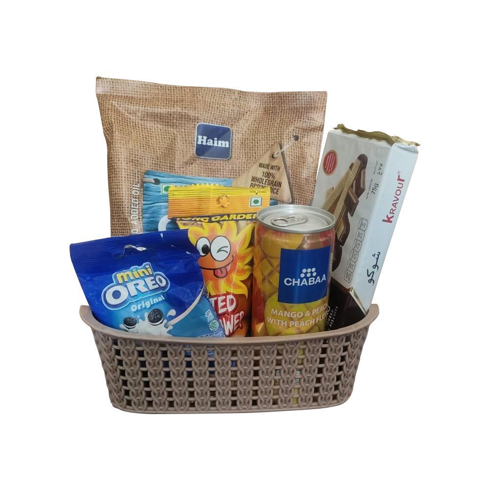Gift Hamper - Haim Rice Chips,|Tikka Masala, 55g|Kravour Foods Wafer Biscuits 100g|Chabaa Can Juice Mango & Peach With Peach Flesh 230ml  | Tong Garden Salted Sunflower 30g | Oreo Mini Chocolate Creme Chocolate Sandwich Cookies Pouch 20.4g (Celebrations B