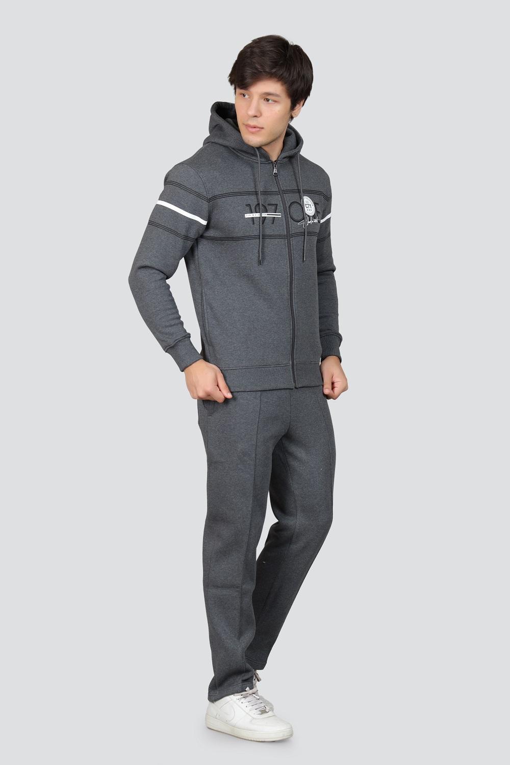 TRACK SUIT