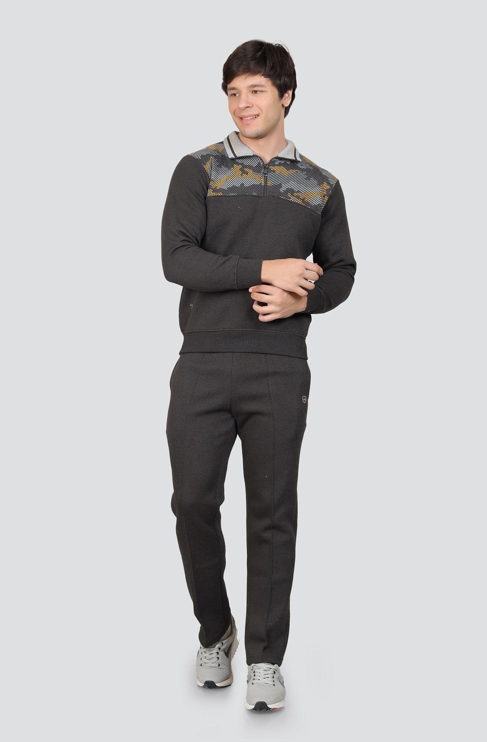 TRACK SUIT