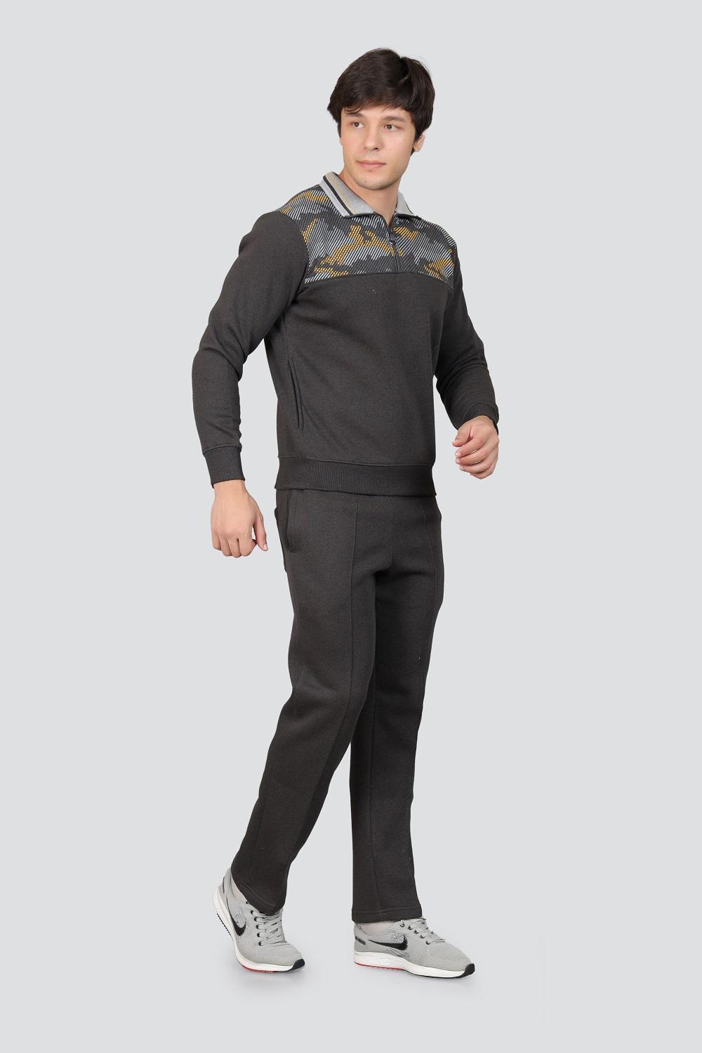 TRACK SUIT