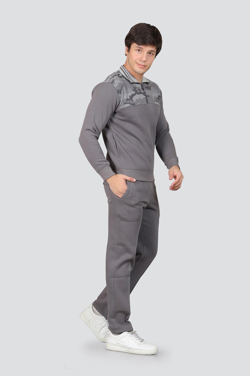 TRACK SUIT