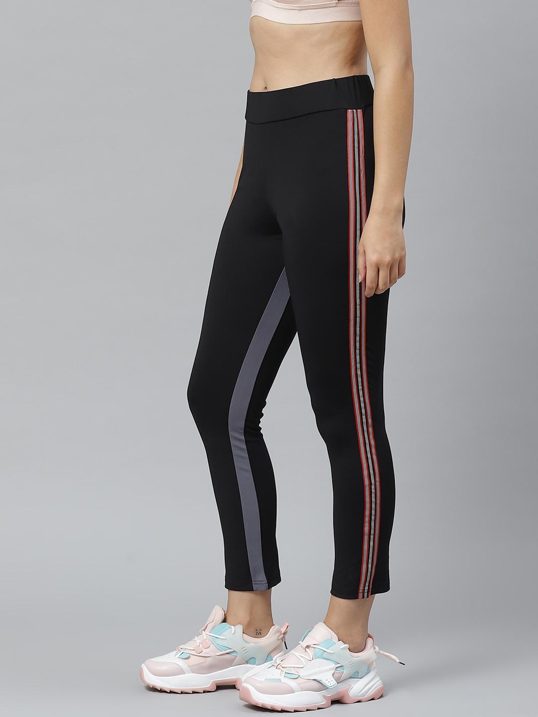 PICOT Women Black Side Striped Cropped Tights