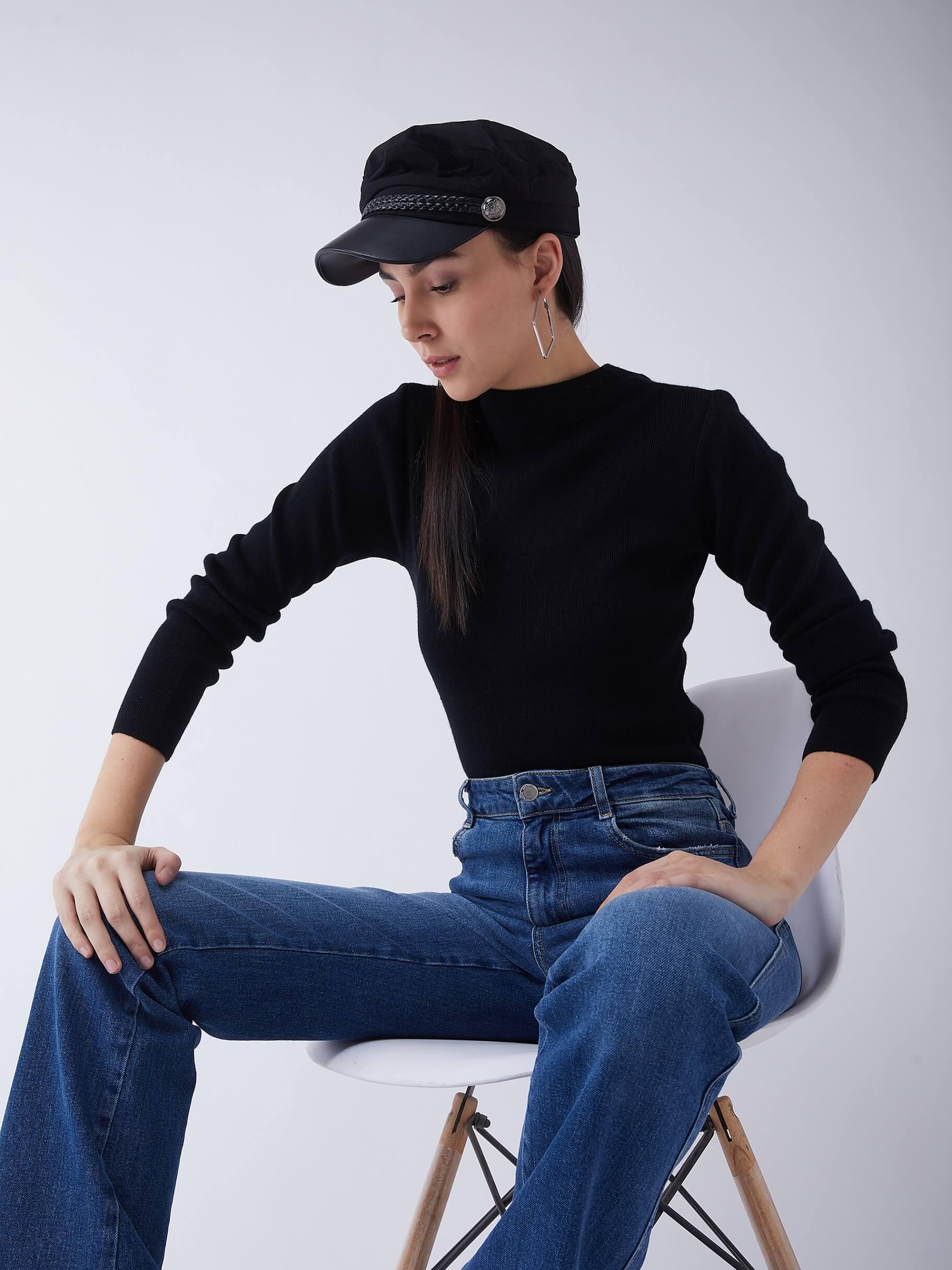 RVK Women Black Solid Pullover Sweater