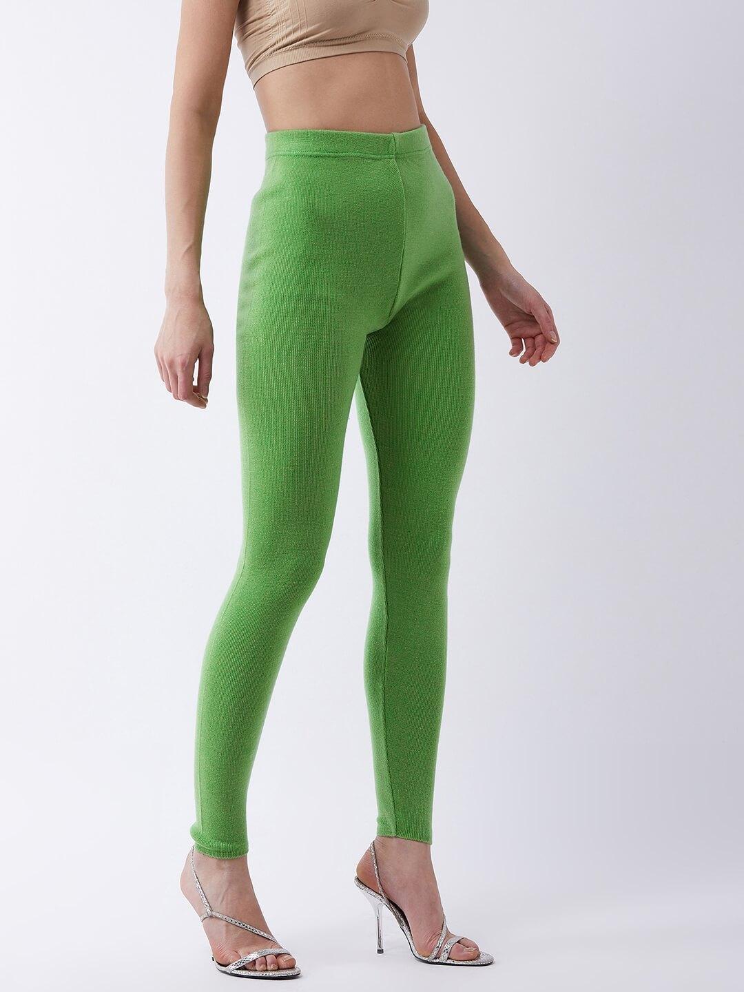 Women Green solid slim fit woolen leggings
