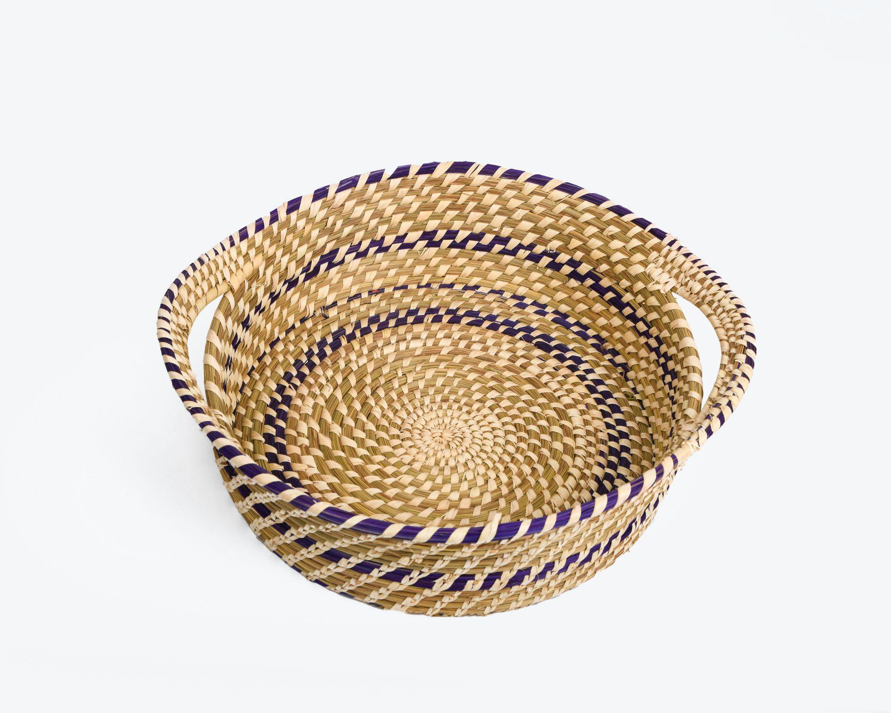 Handmade Braided Sabaii Grass Fruit Basket diameter 12inches x height 4inches, Beni Style