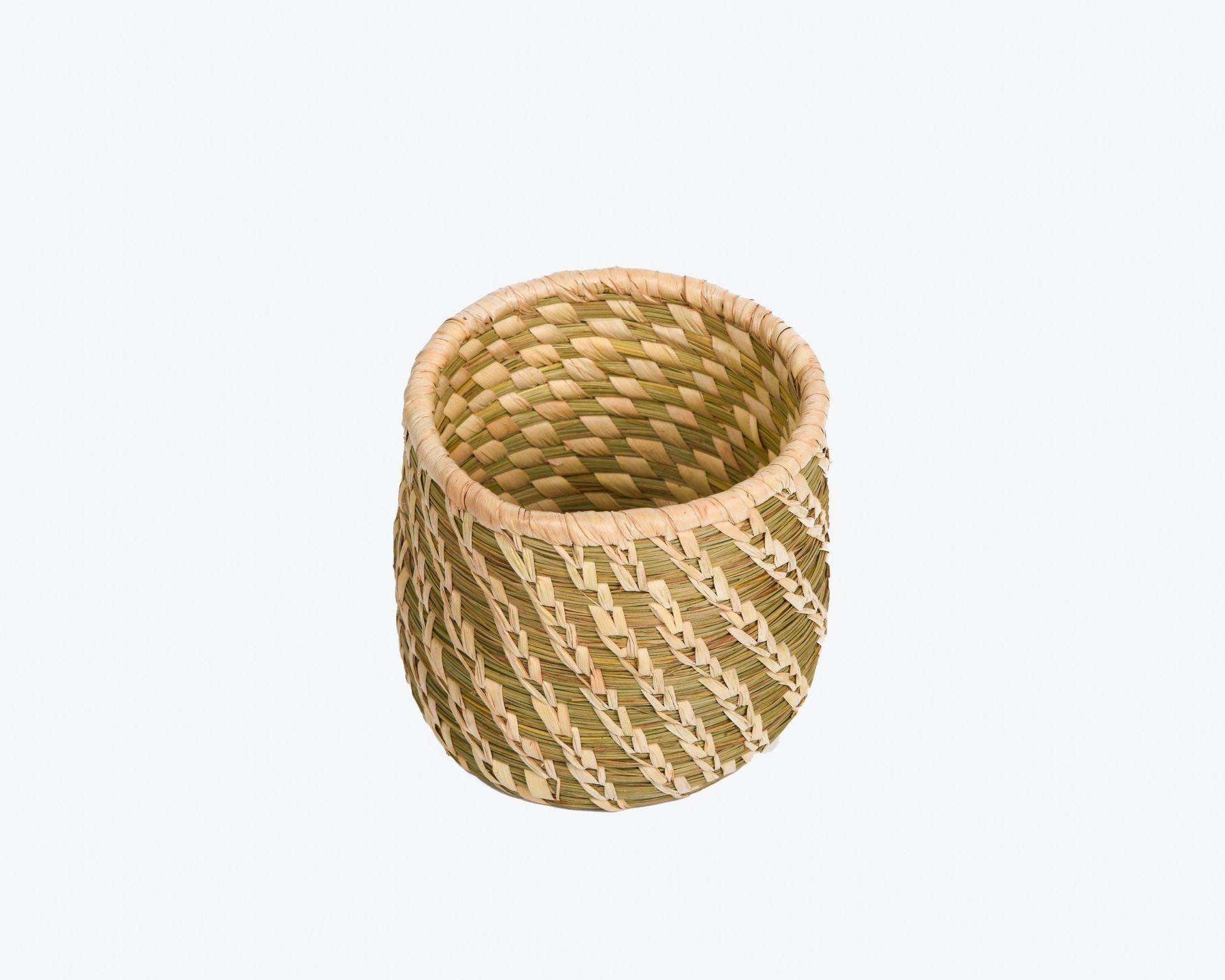 Handmade Braided  SABAII GRASS PEN STAND