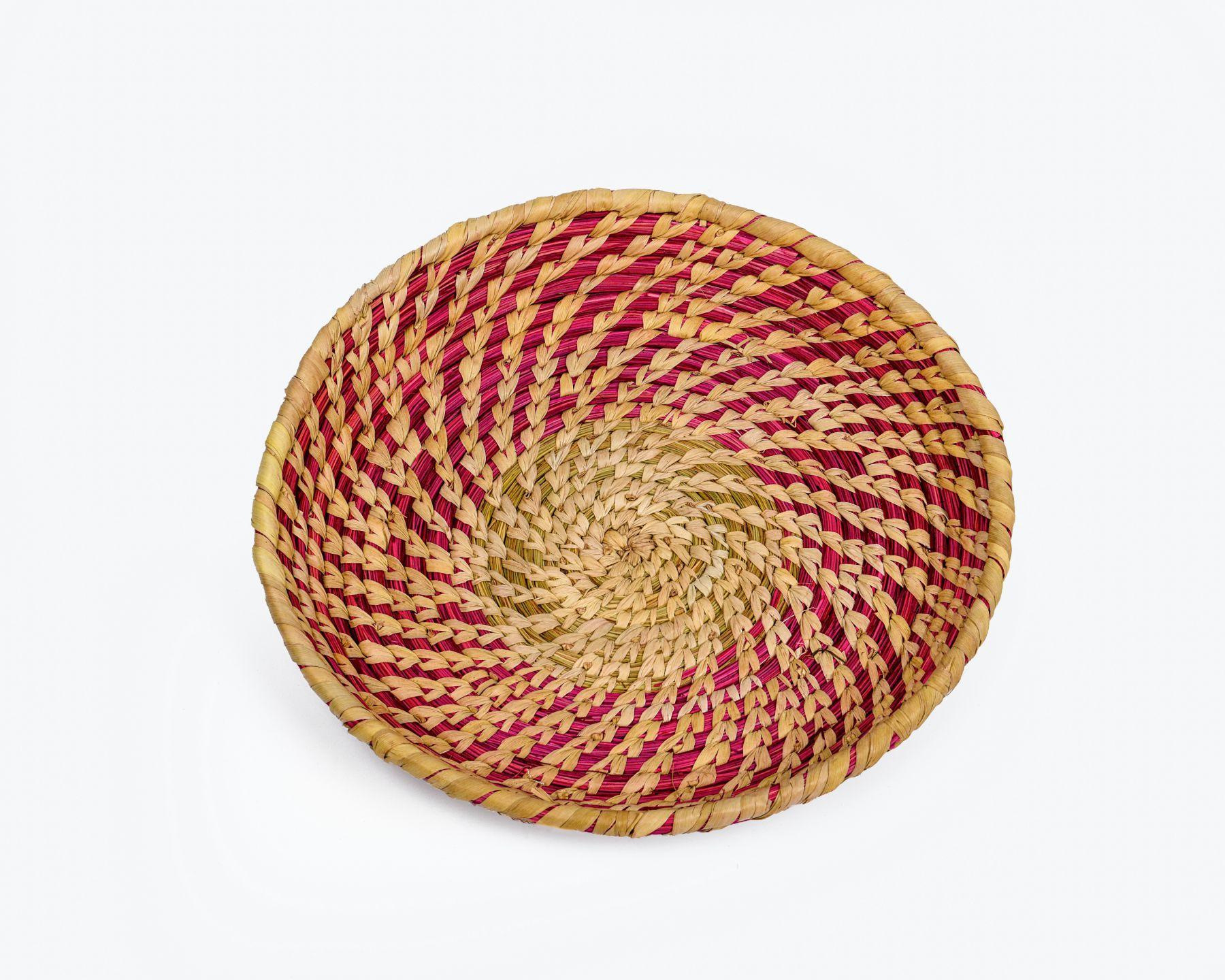 Handmade Braided SABAII GRASS PLATE/ TRAY