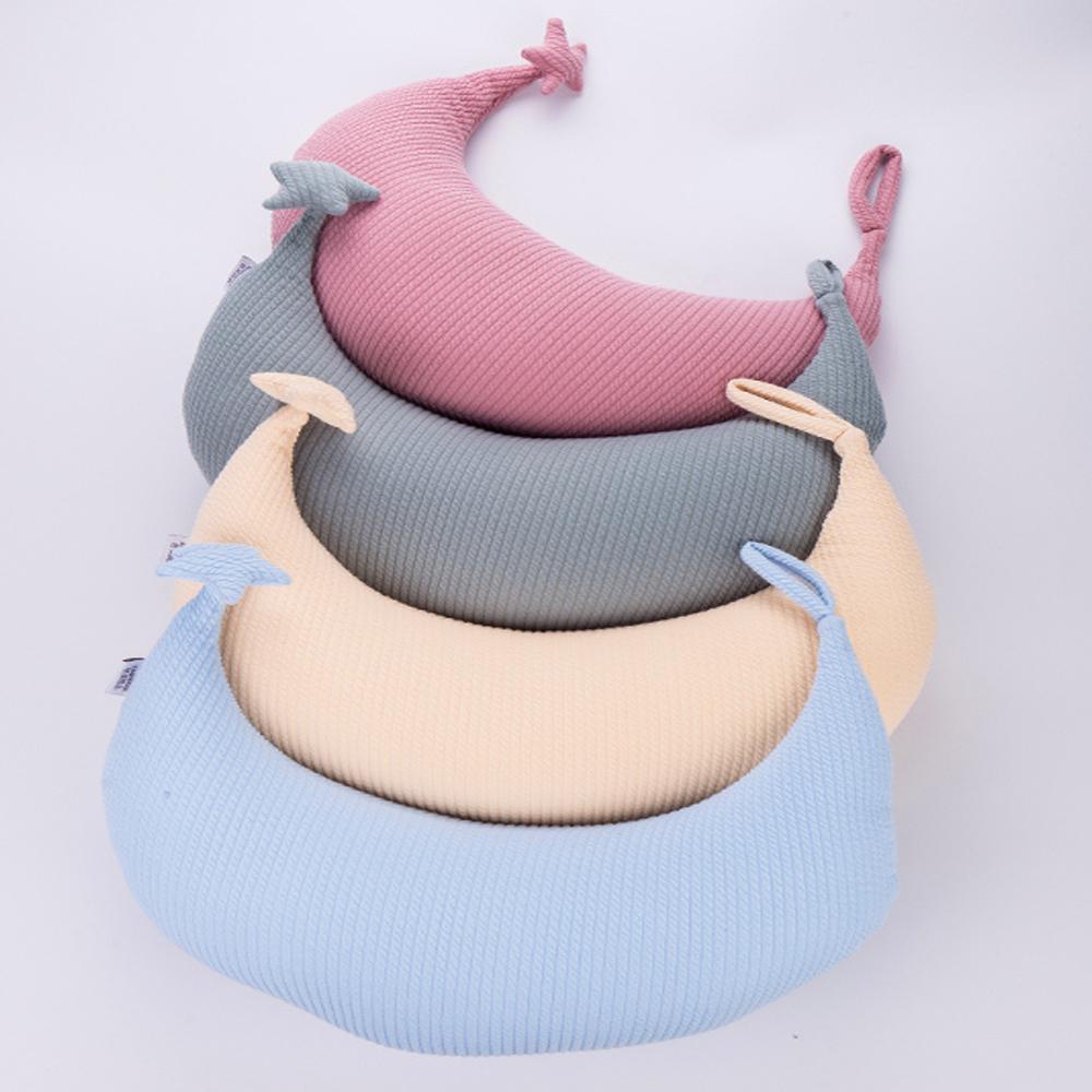 XIMI VOGUE™ Moon-Shaped Foam Particle Throw Pillow