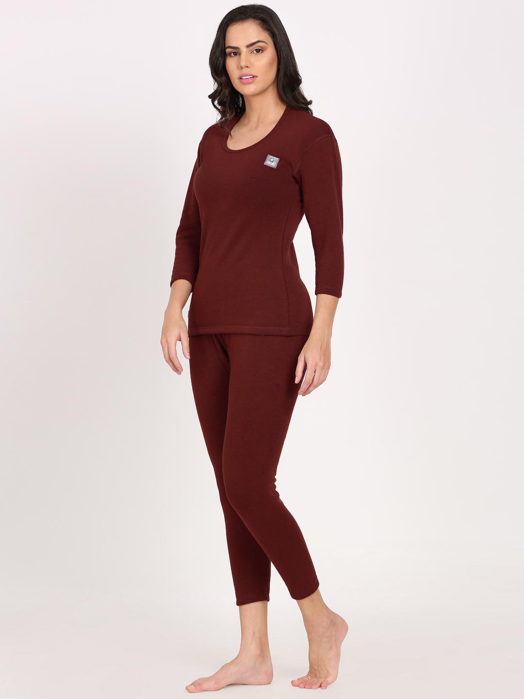 OOSHIN UK Women Maroon Thermal Signature Set 