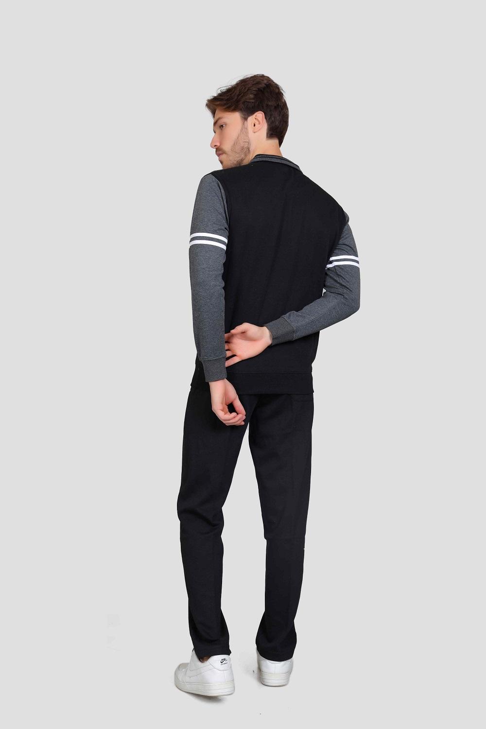 TRACK SUIT
