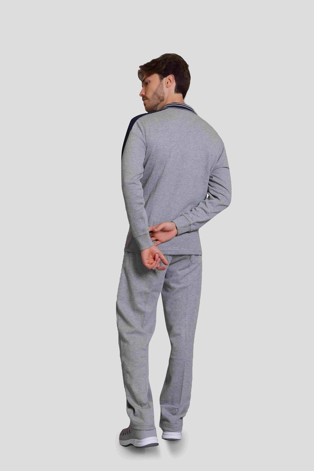 TRACK SUIT