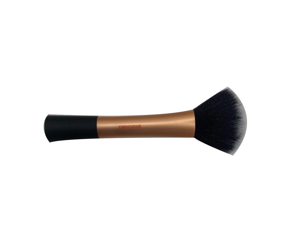 POWDER BRUSH WITH AN OBLIQUE HEAD