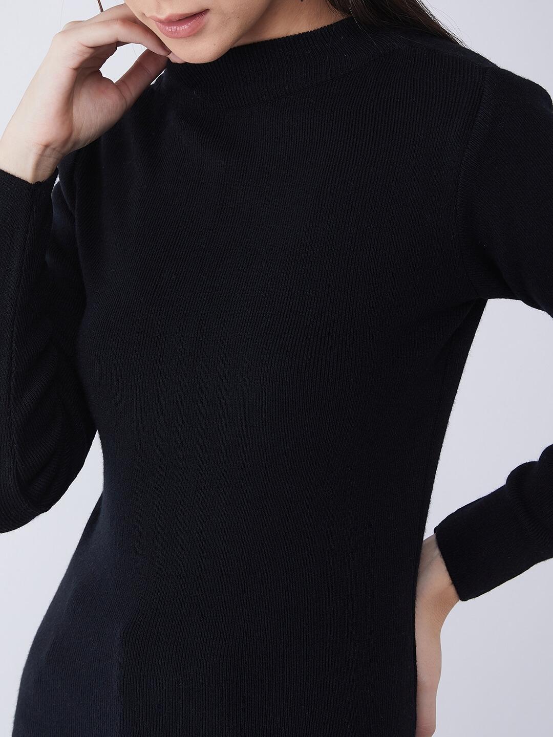 RVK Women Black Solid Pullover Sweater