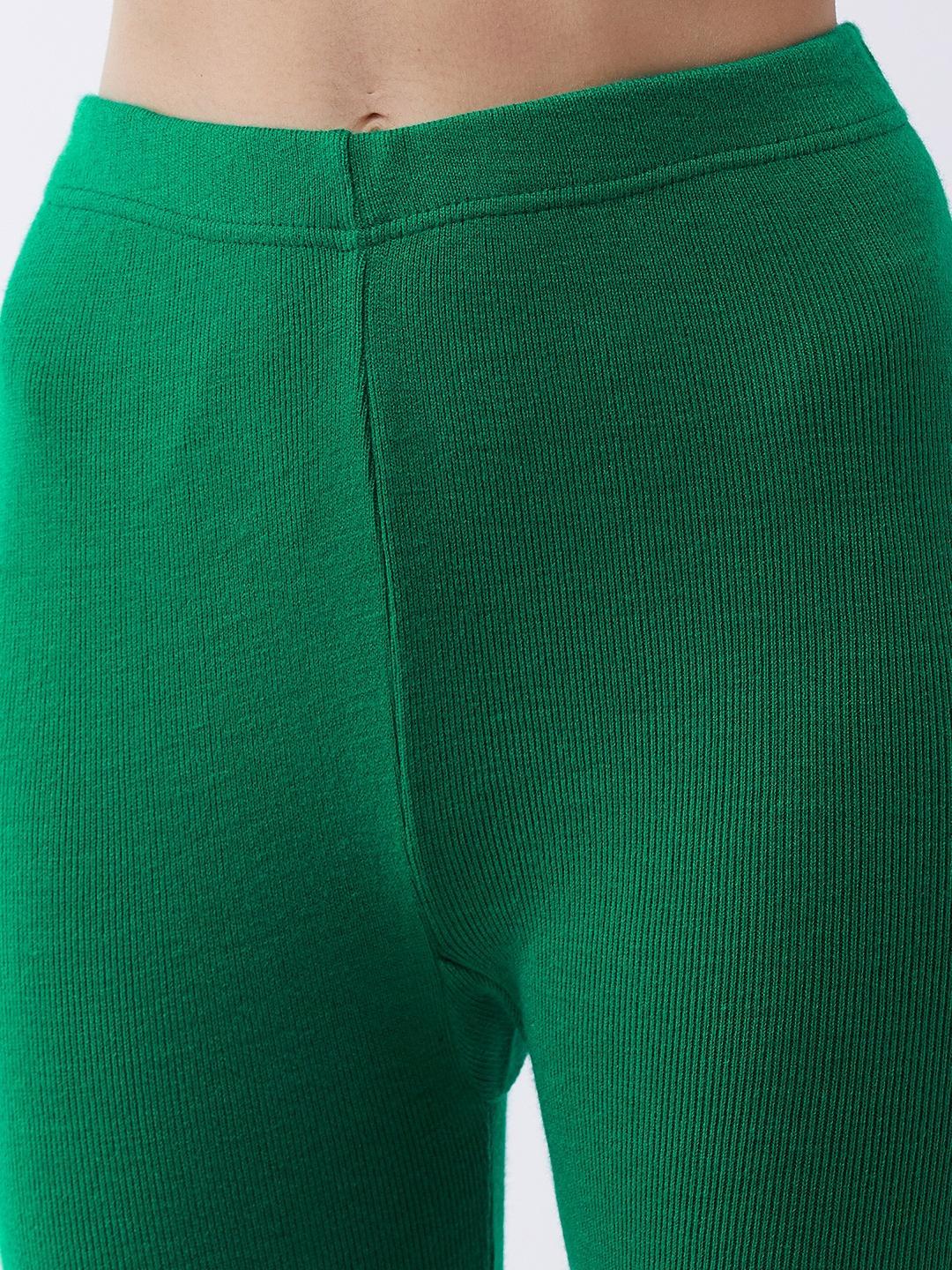 Women Parrot green solid slim fit woolen leggings