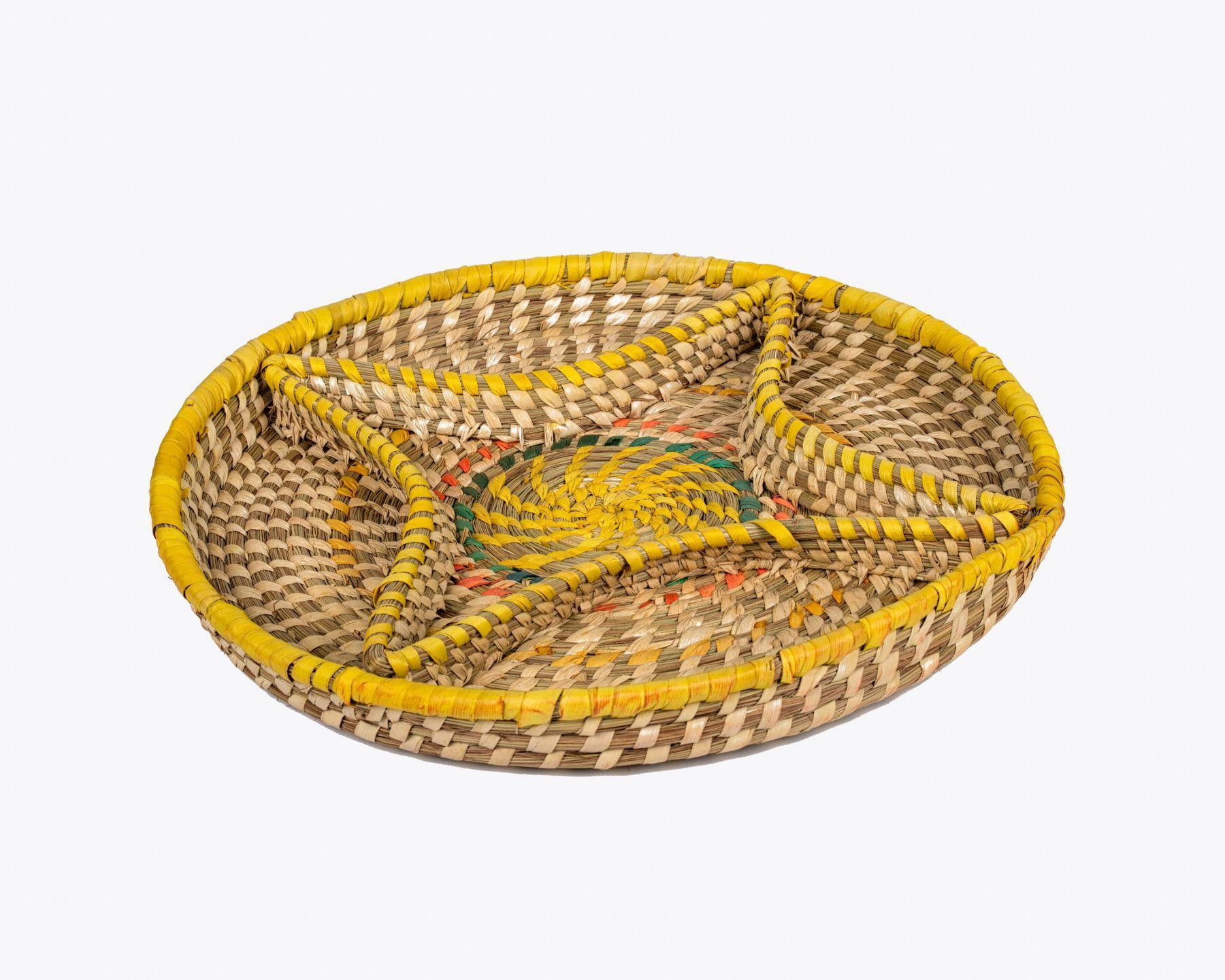 Handmade Braided Sabaii Grass Sweet / Dry Fruit Tray In Multiple Colours