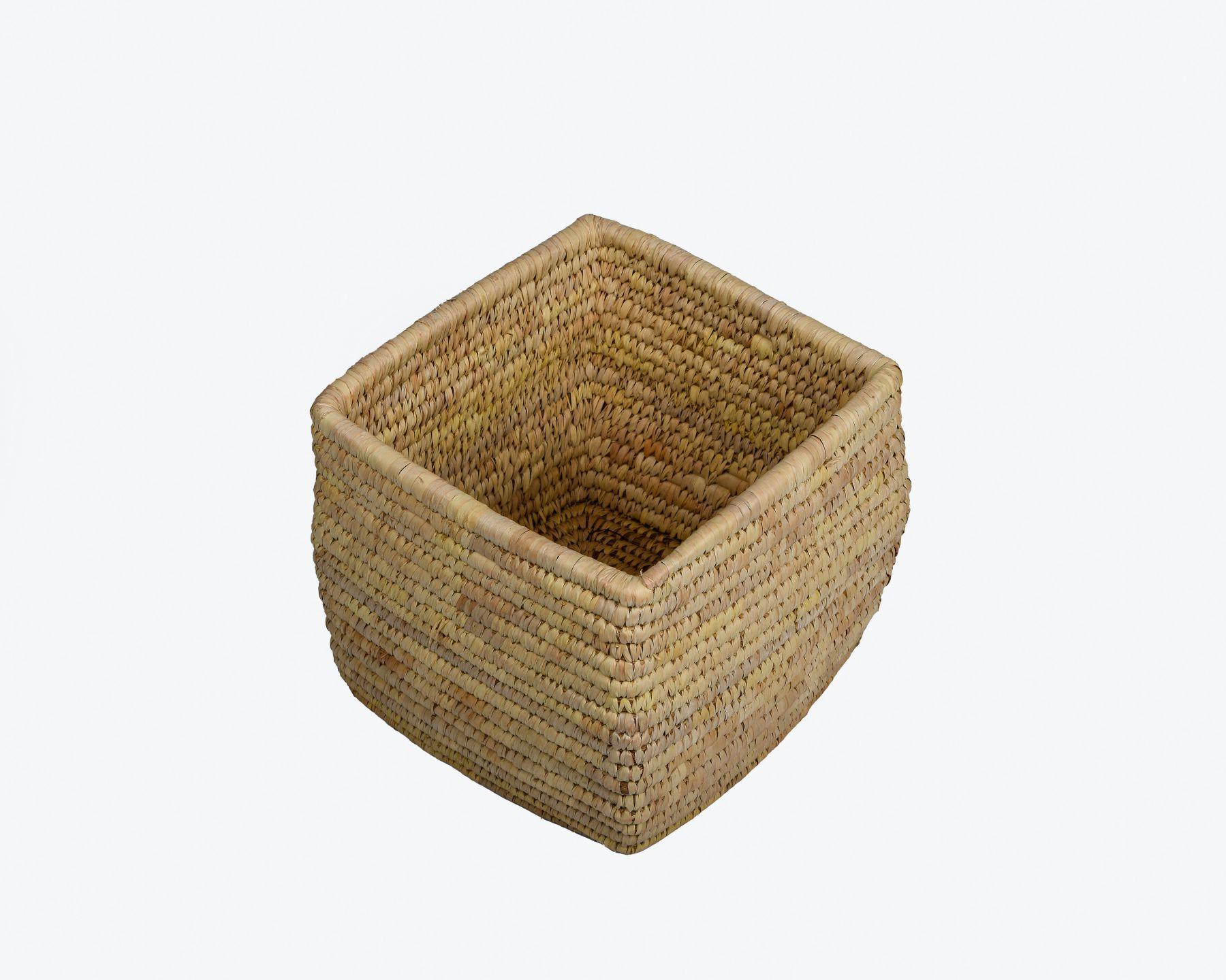 Handmade Braided Sabaii SQUARE   PLANTER