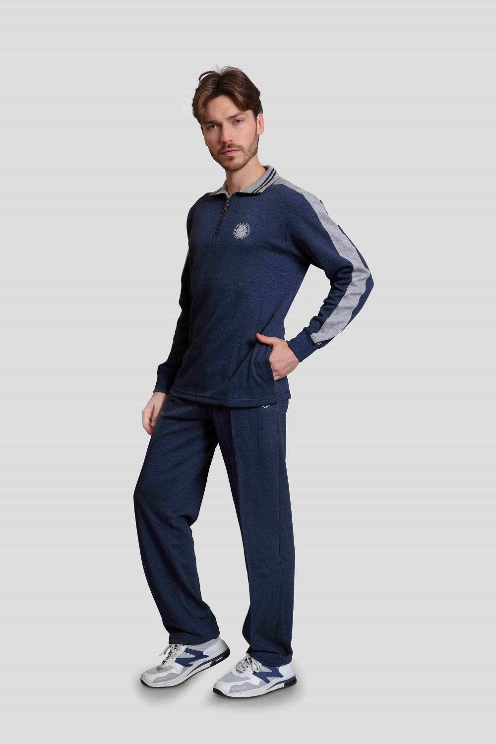TRACK SUIT