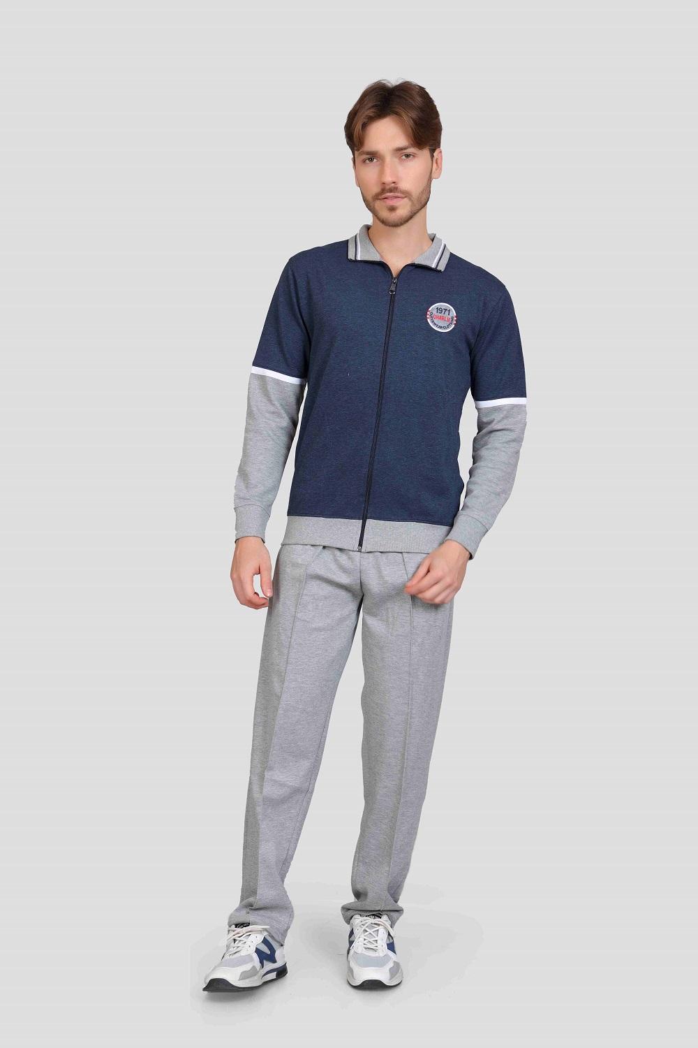 TRACK SUIT