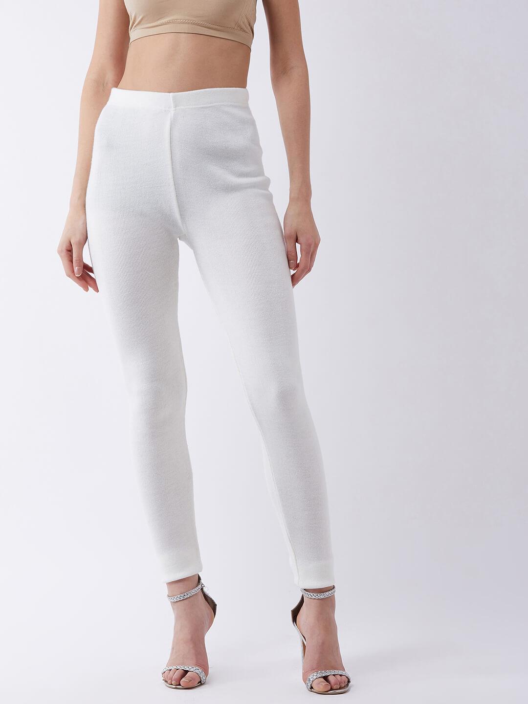 Women Off White solid slim fit woolen leggings