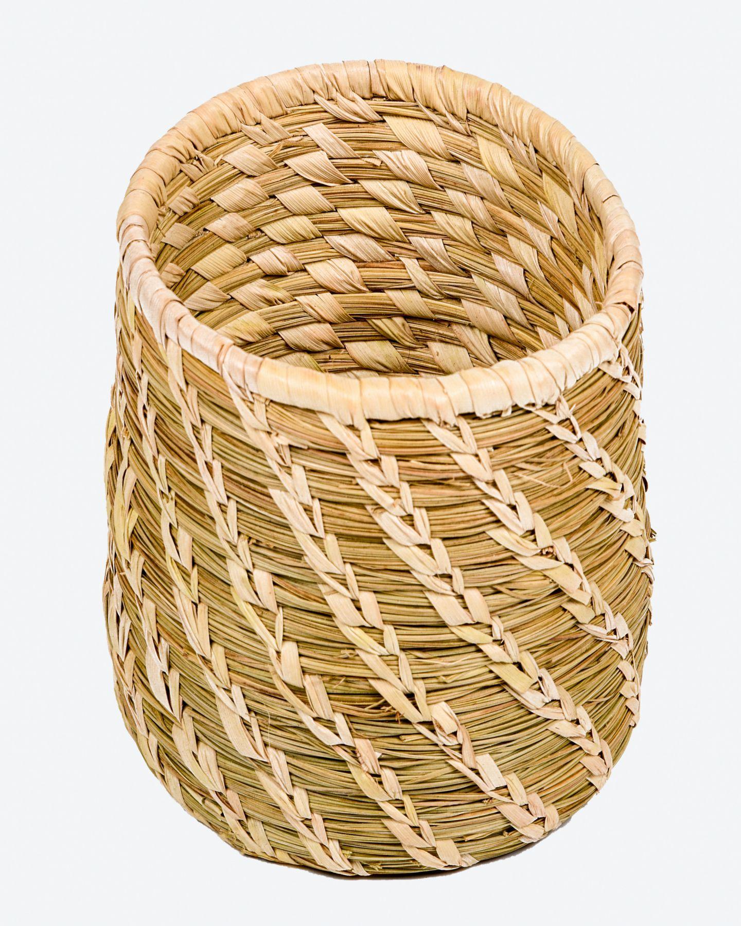 Handmade Braided  SABAII GRASS PEN STAND