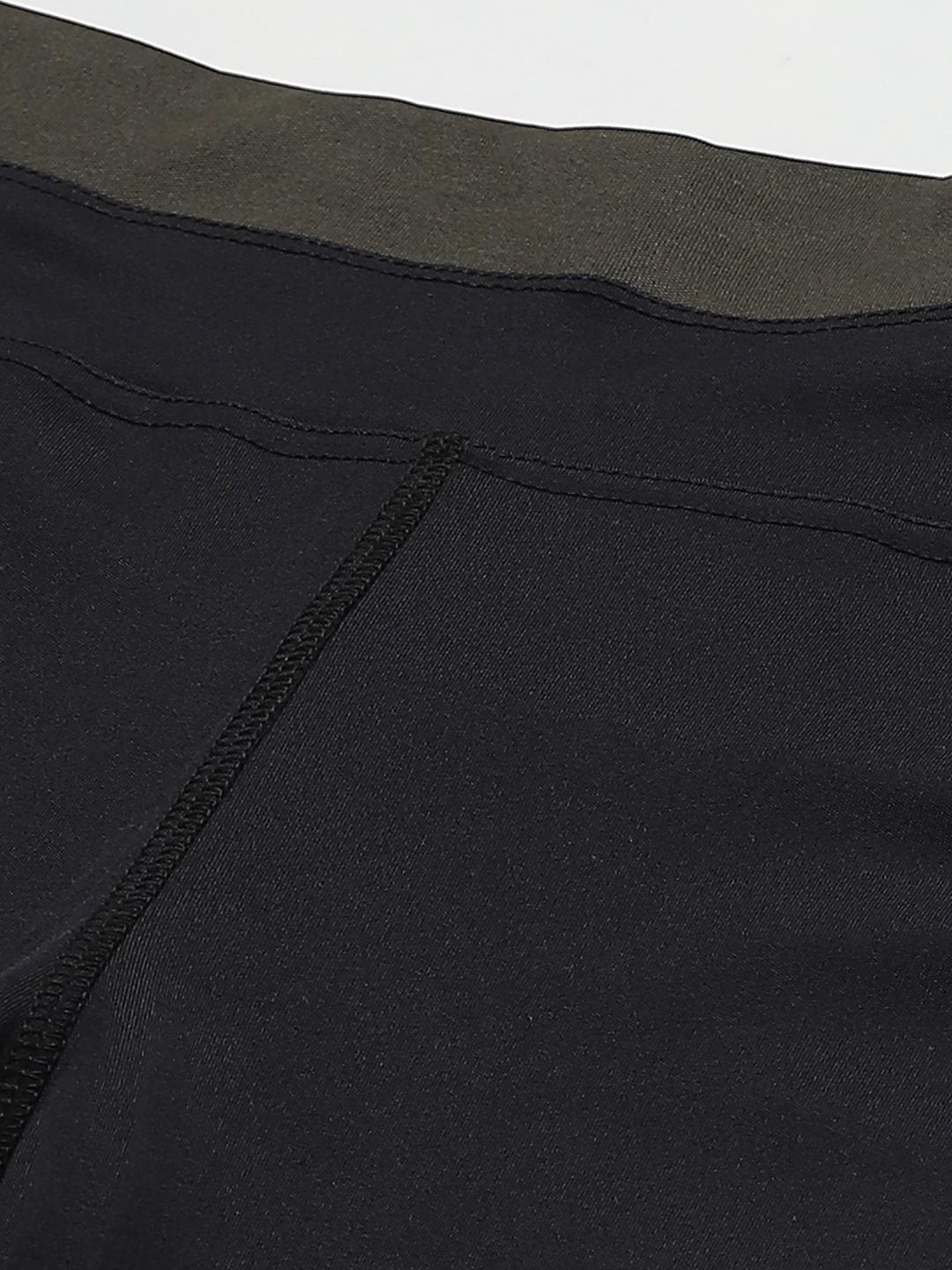 PICOT Women Black Solid Cropped Tights with Mesh Detail