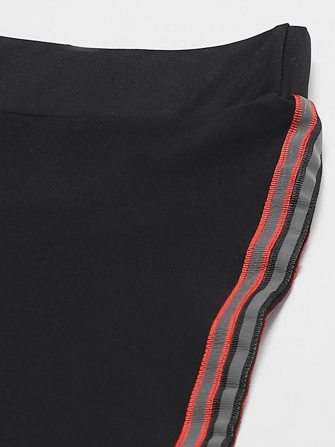 PICOT Women Black Side Striped Cropped Tights