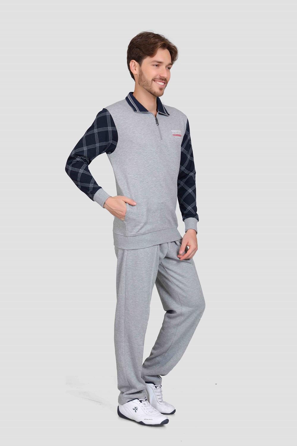 TRACK SUIT