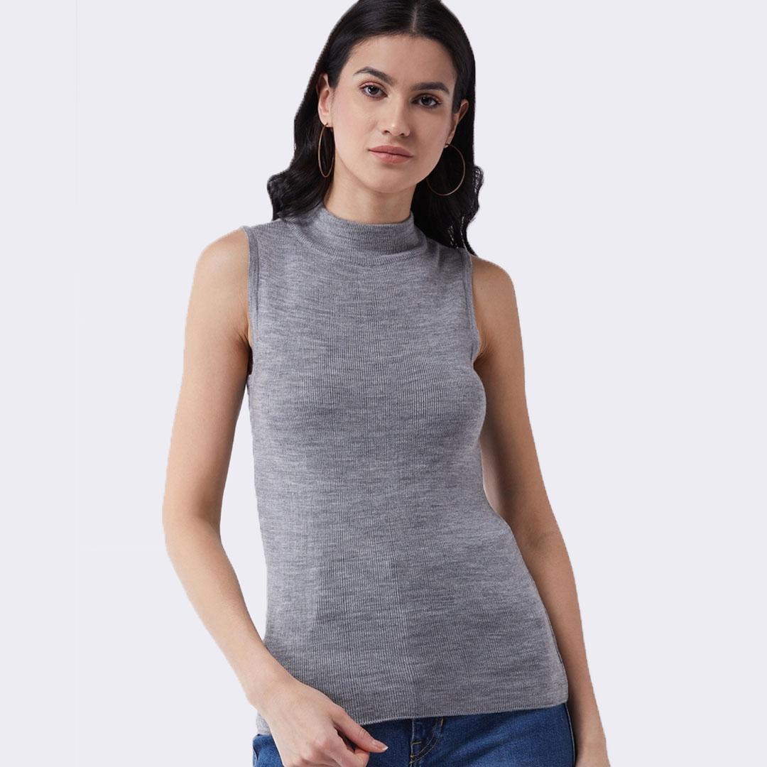 WOMEN SLEEVELESS SWEATER