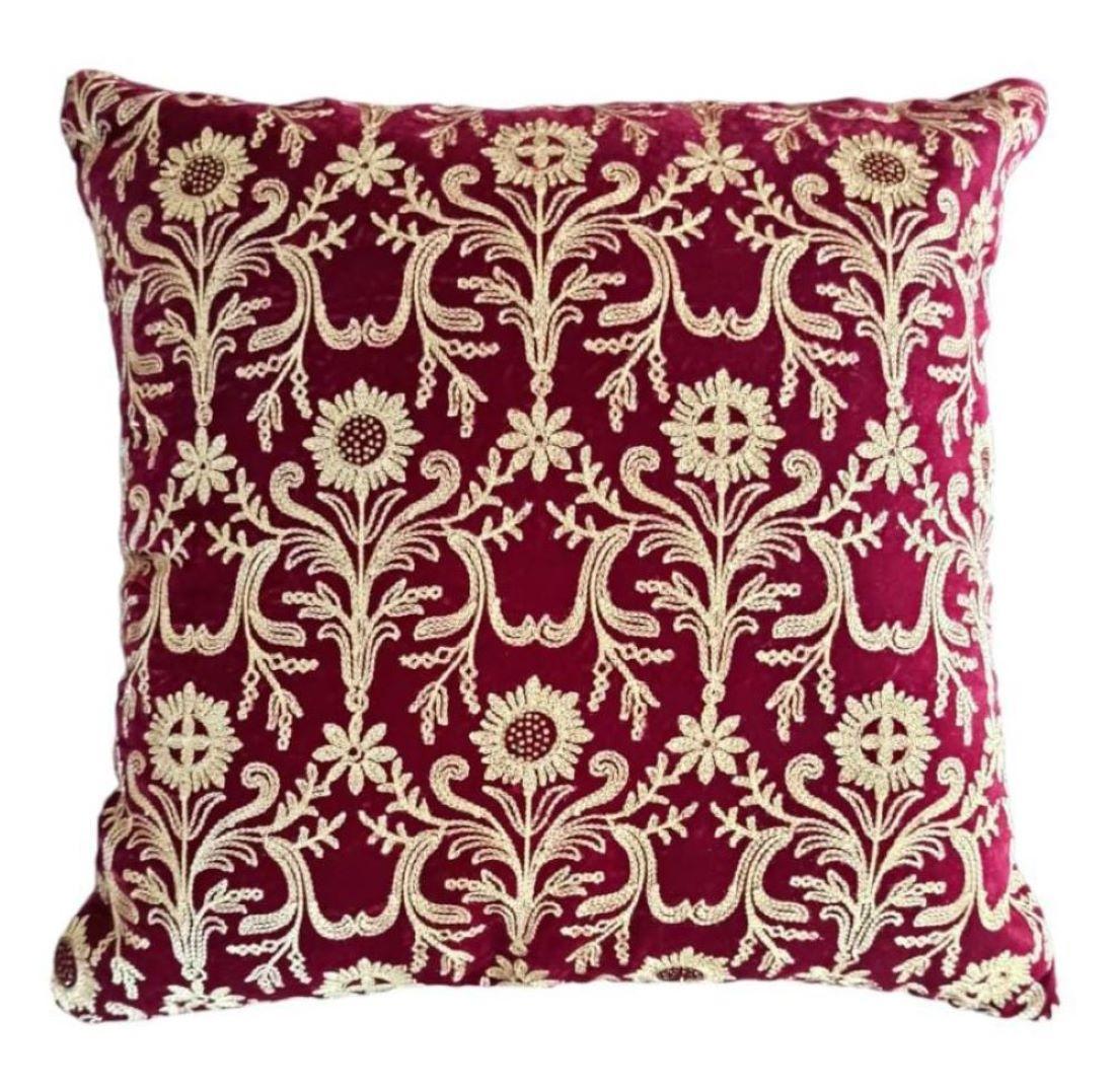 MAROON COLOR