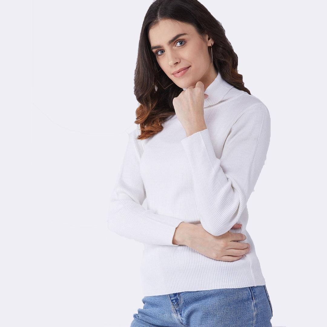 White High Neck Pullover